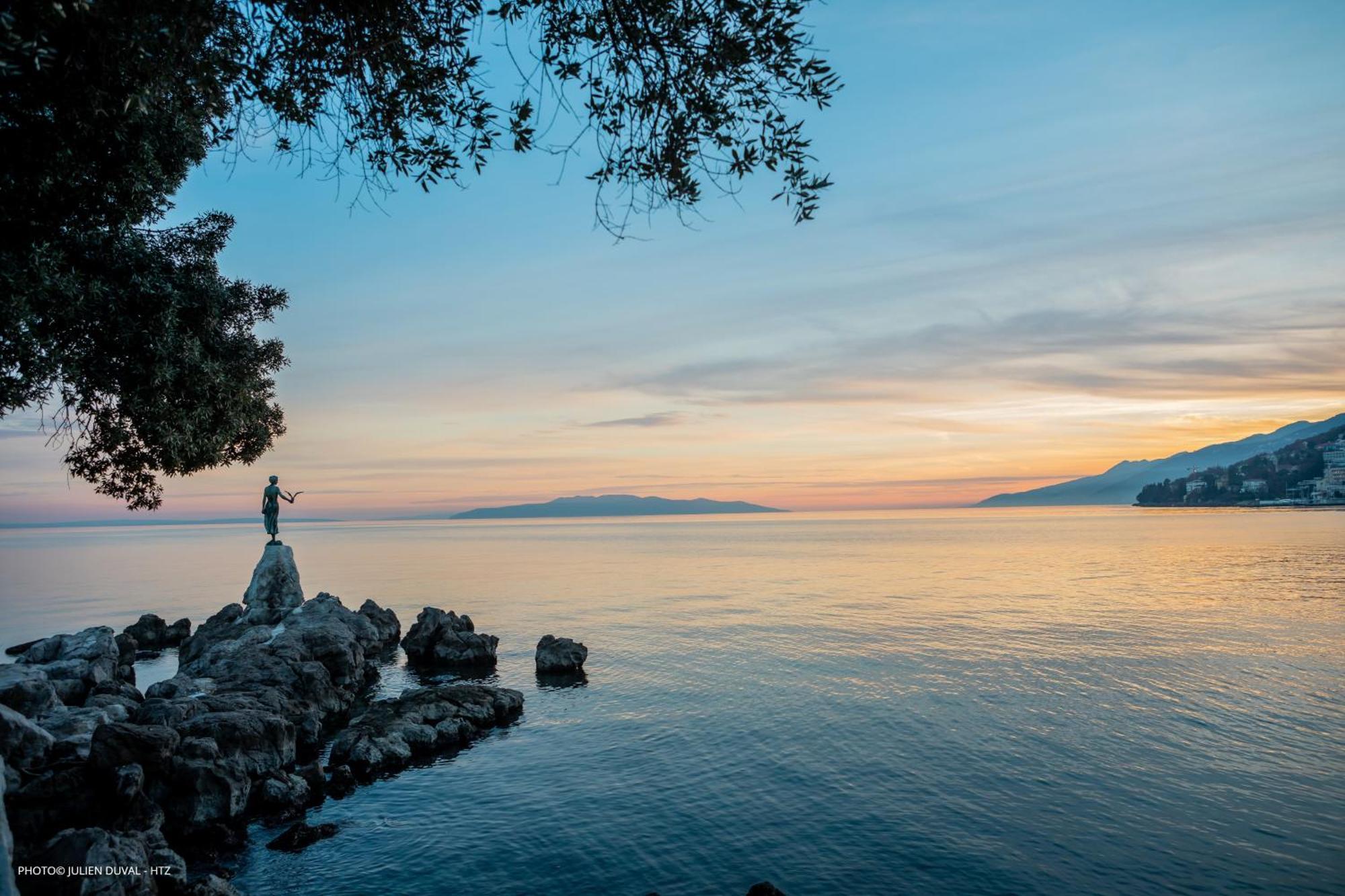 Keight Hotel Opatija, Curio Collection By Hilton Esterno foto