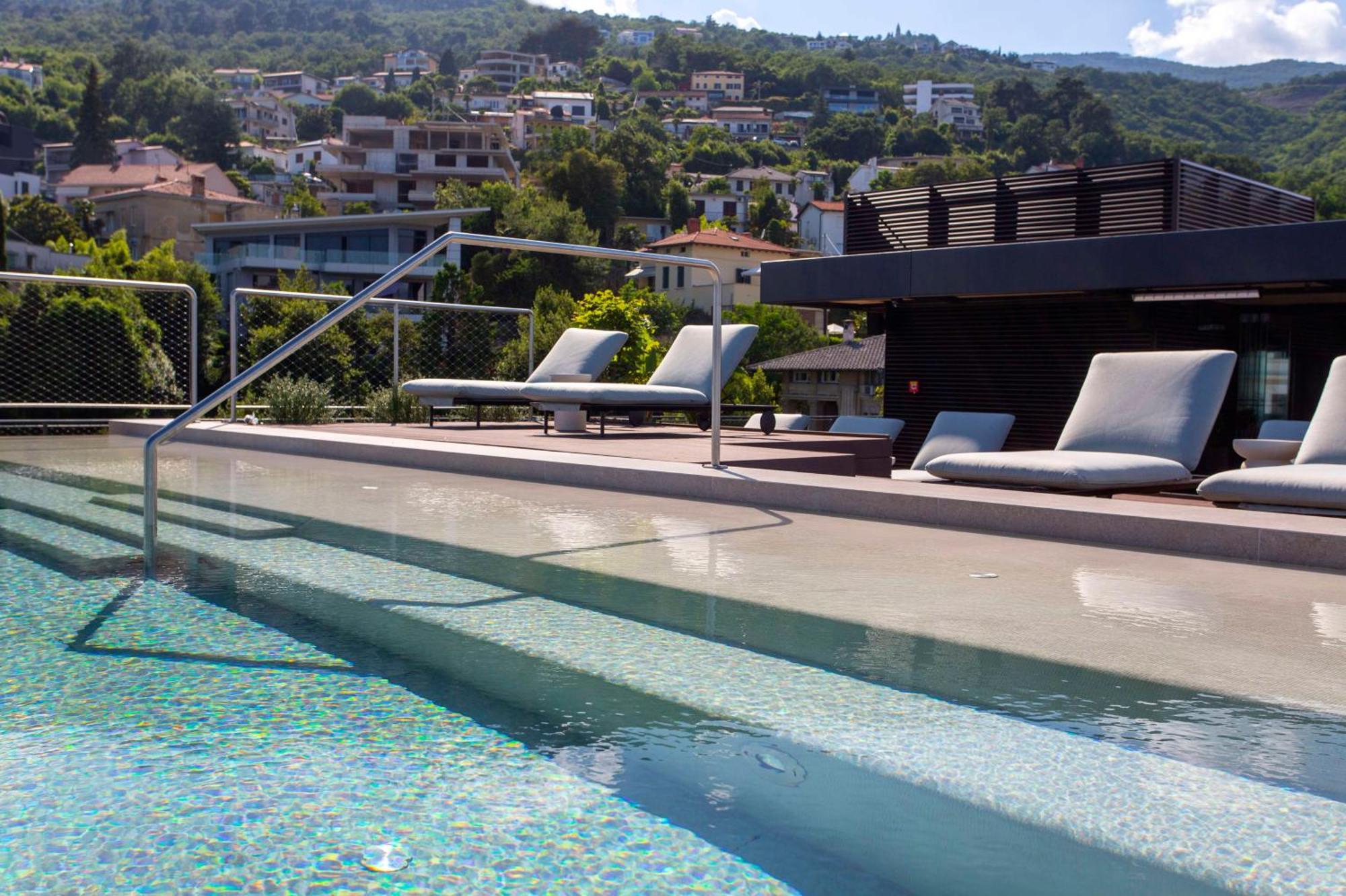 Keight Hotel Opatija, Curio Collection By Hilton Esterno foto