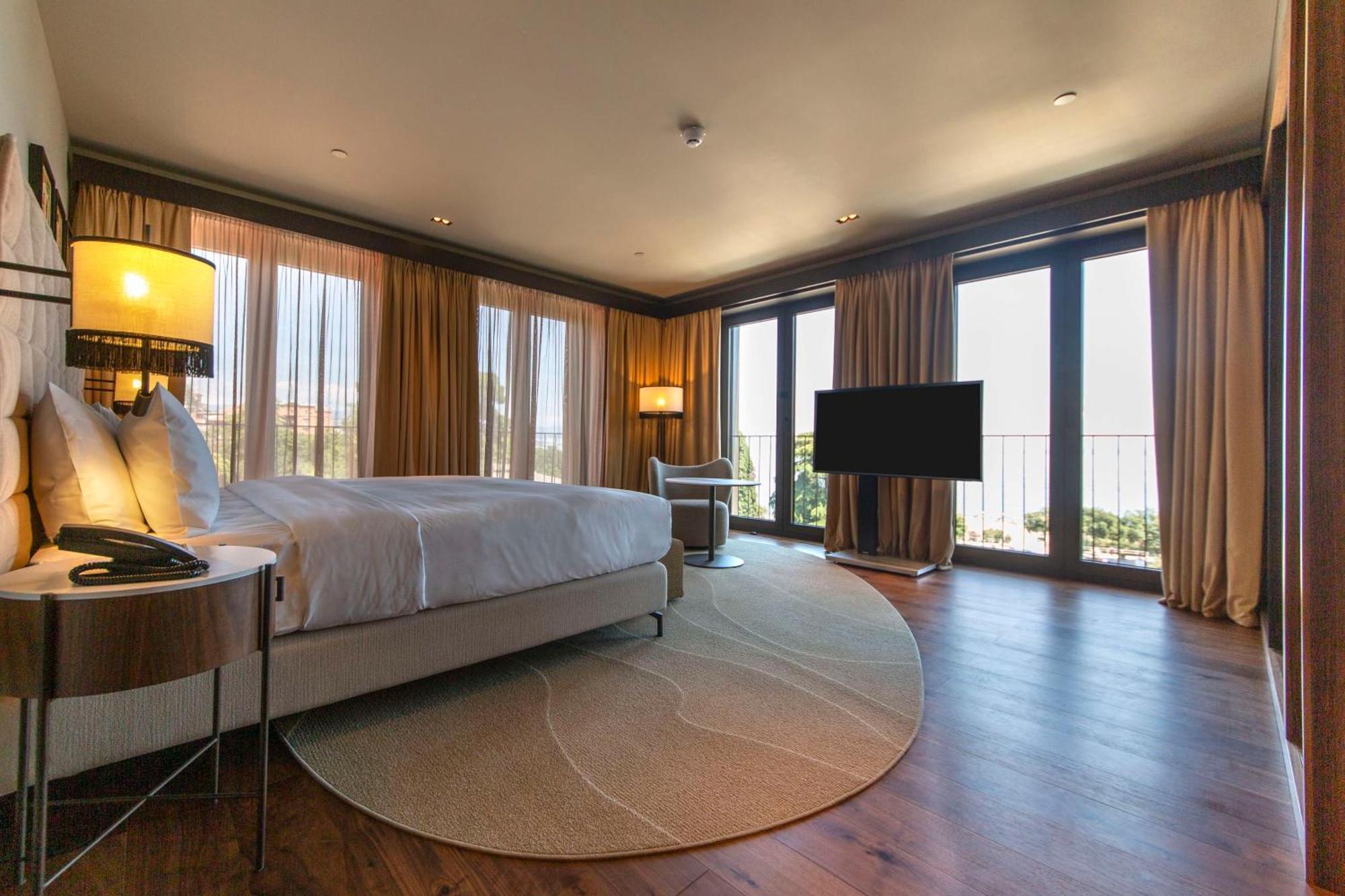 Keight Hotel Opatija, Curio Collection By Hilton Esterno foto